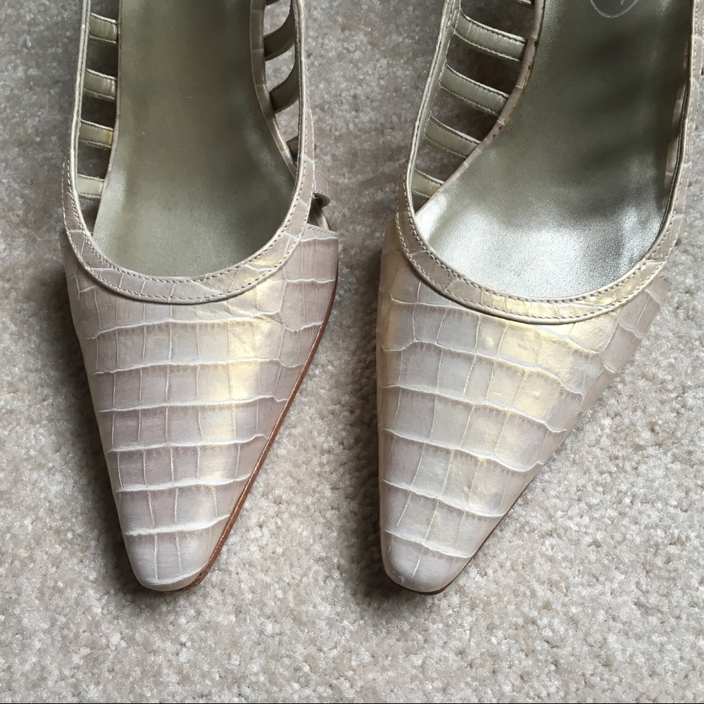 Talbots heel. 7M